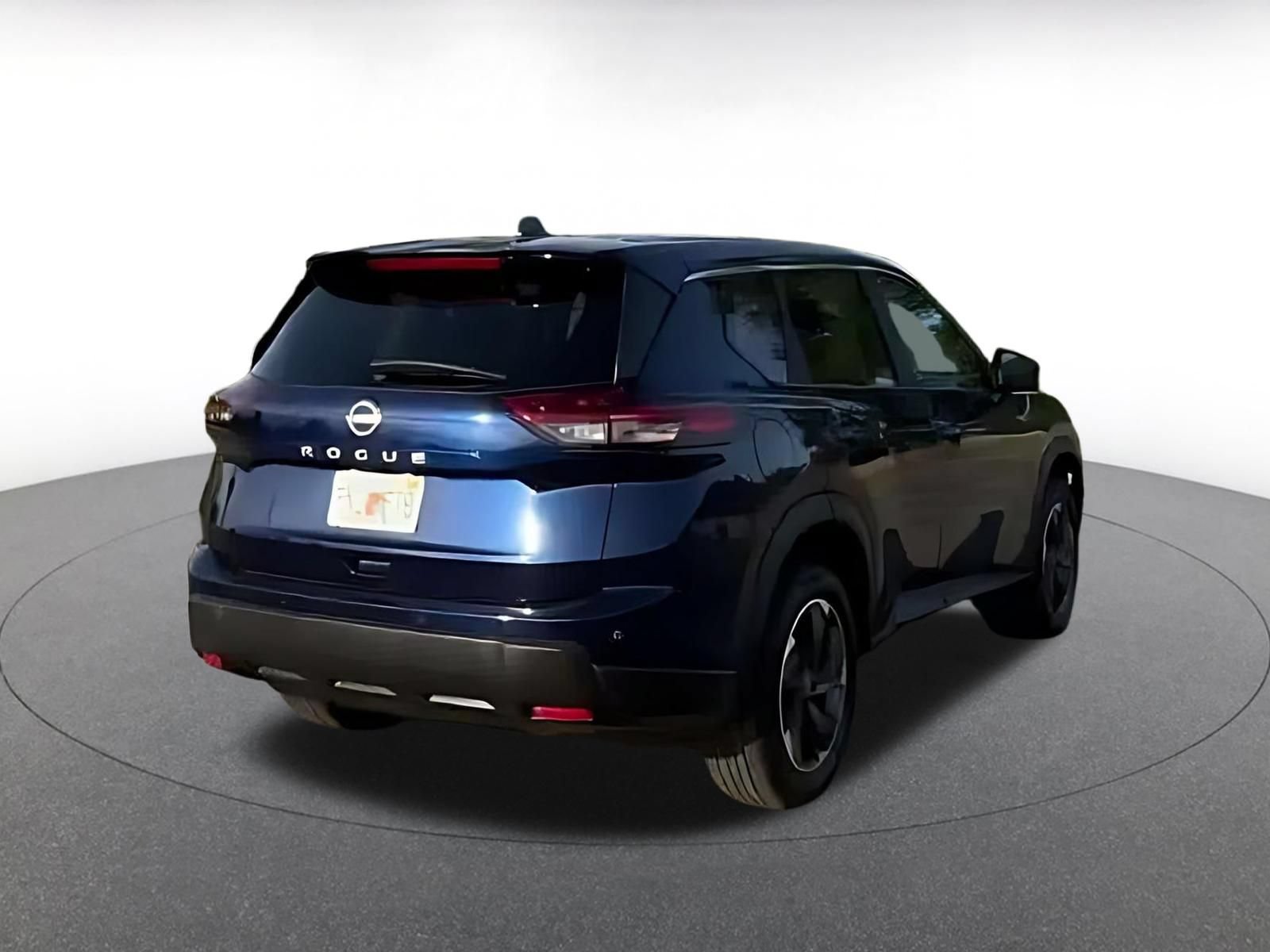 Thumbnail: 2025 Nissan Rogue - 13