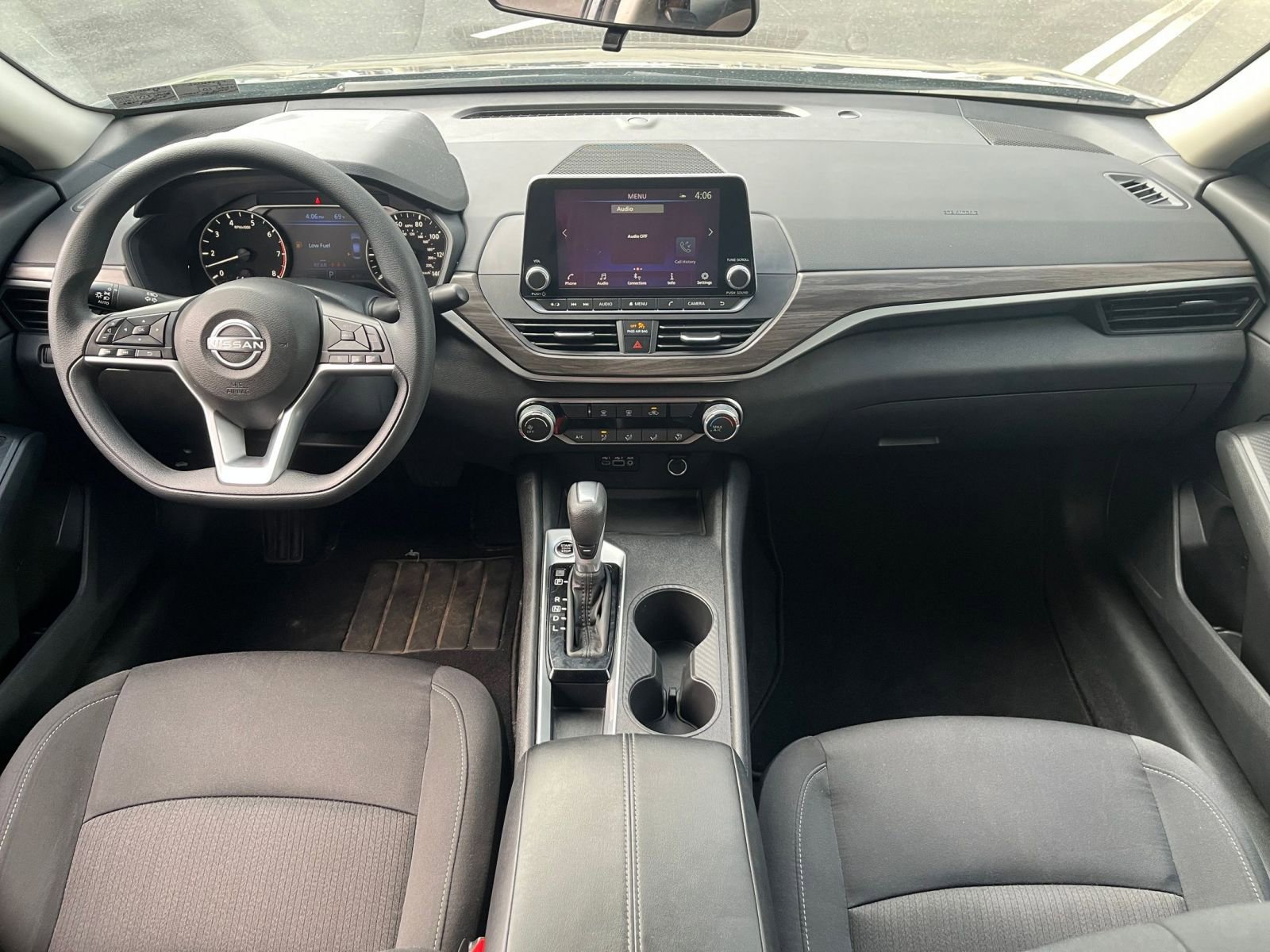 Thumbnail: 2025 Nissan Altima - 33