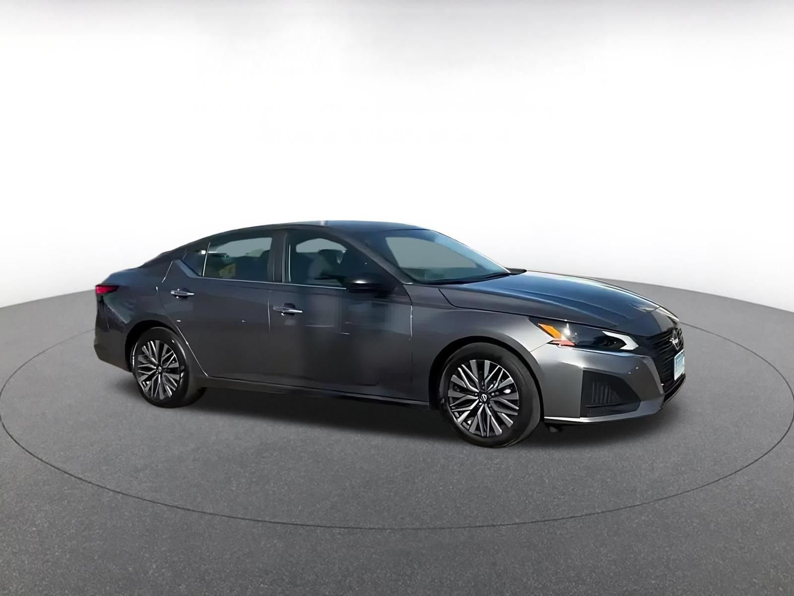 Thumbnail: 2025 Nissan Altima - 12