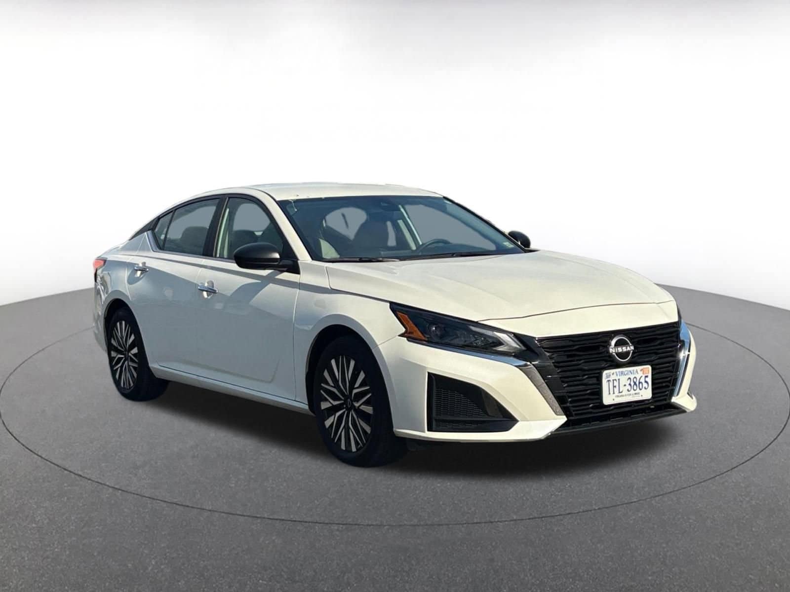 Thumbnail: 2025 Nissan Altima - 1