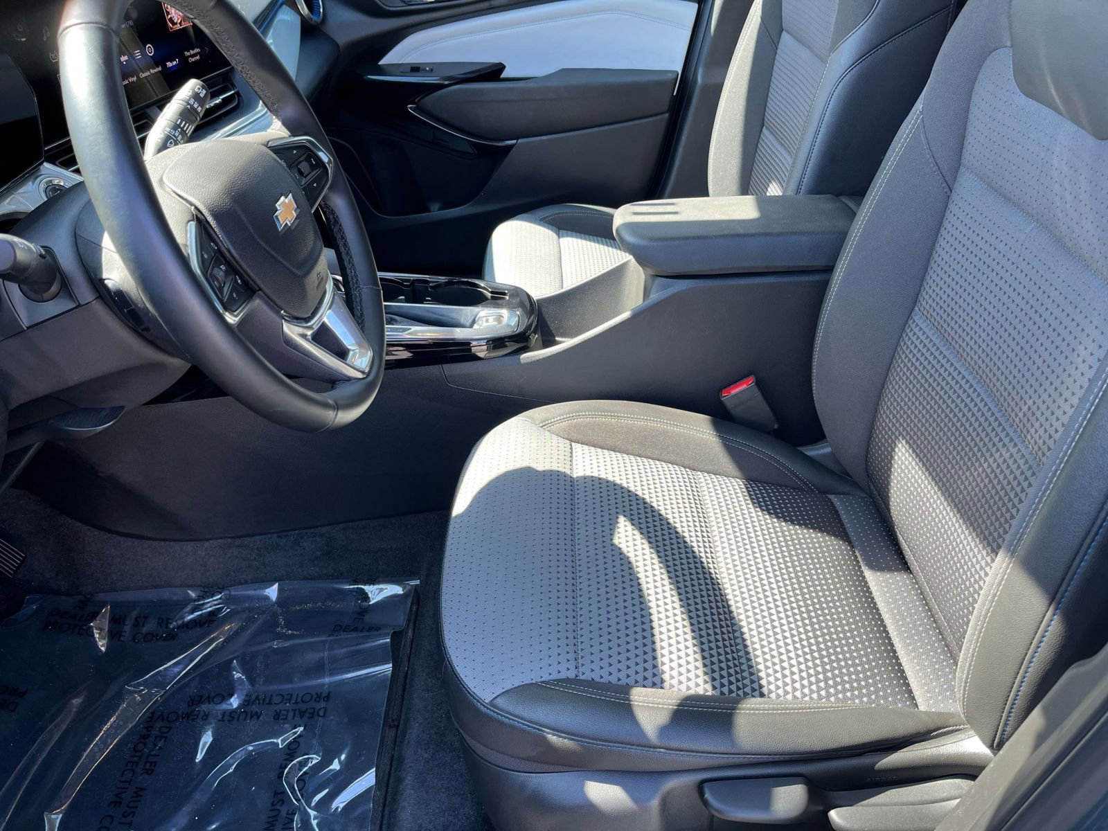 Thumbnail: 2025 Chevrolet Trax - 24