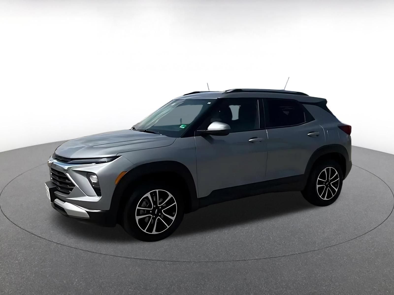 Thumbnail: 2025 Chevrolet TrailBlazer - 8