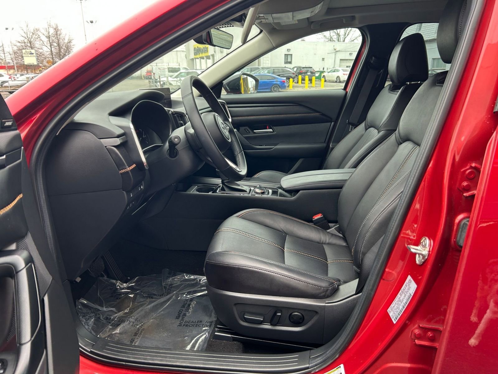 Thumbnail: 2025 Mazda CX-50 - 27