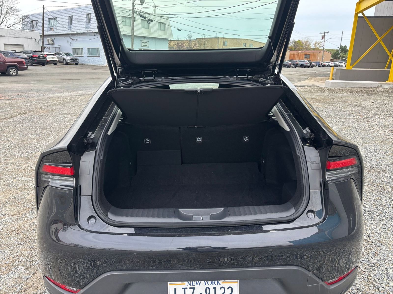 Thumbnail: 2025 Toyota Prius - 27