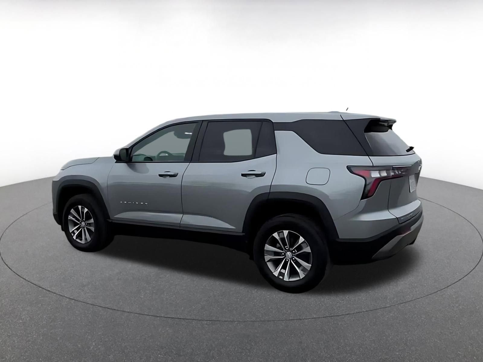 Thumbnail: 2025 Chevrolet Equinox - 10