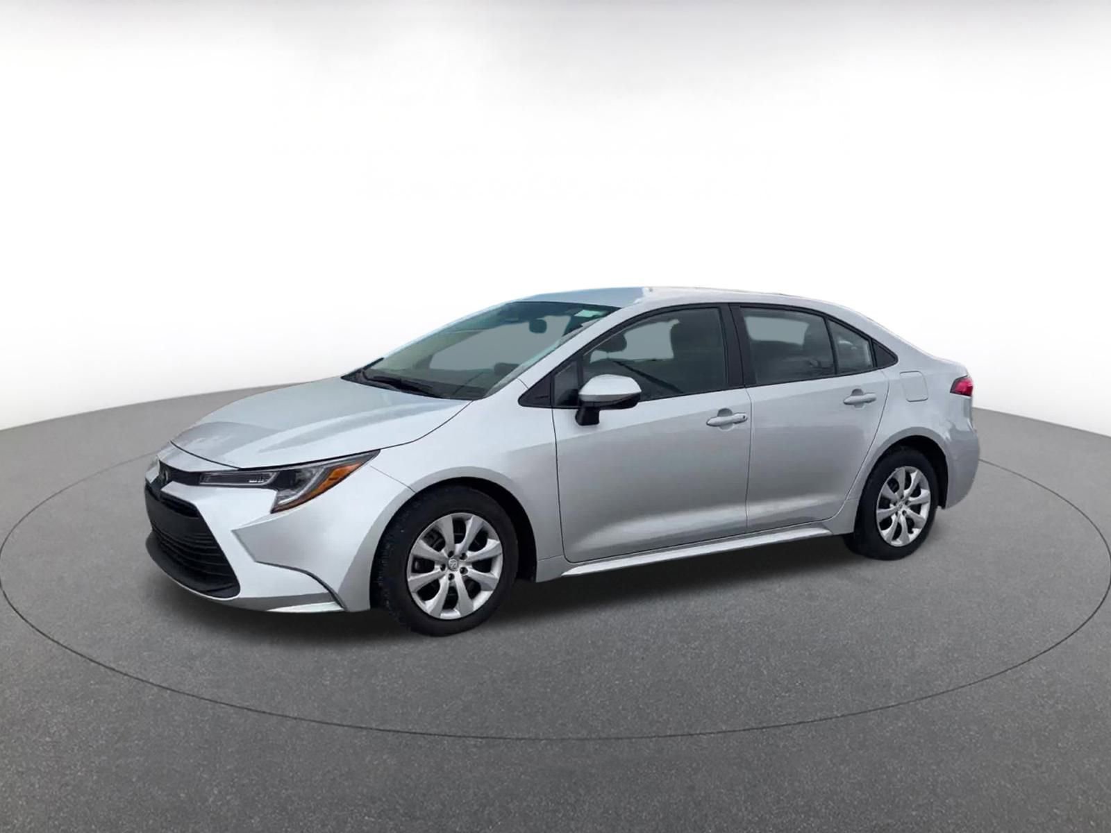 Thumbnail: 2025 Toyota Corolla - 8