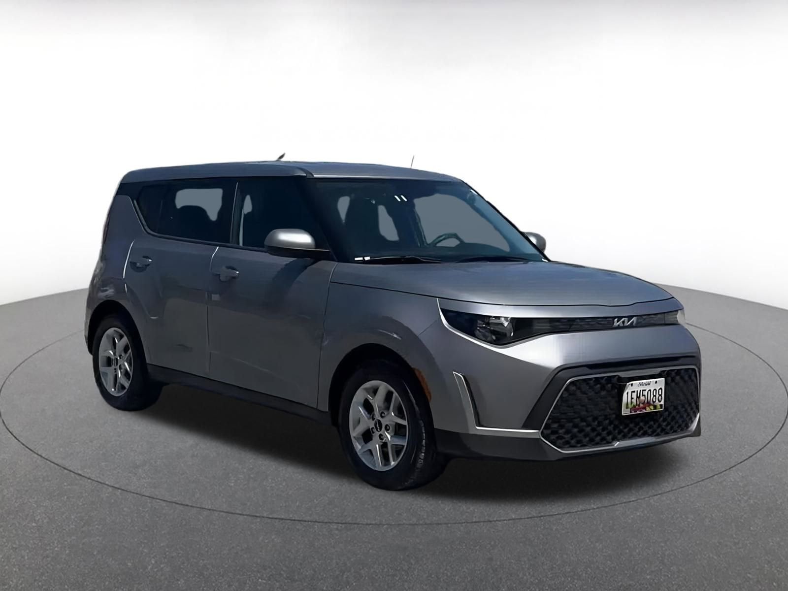 Thumbnail: 2023 Kia Soul - 3