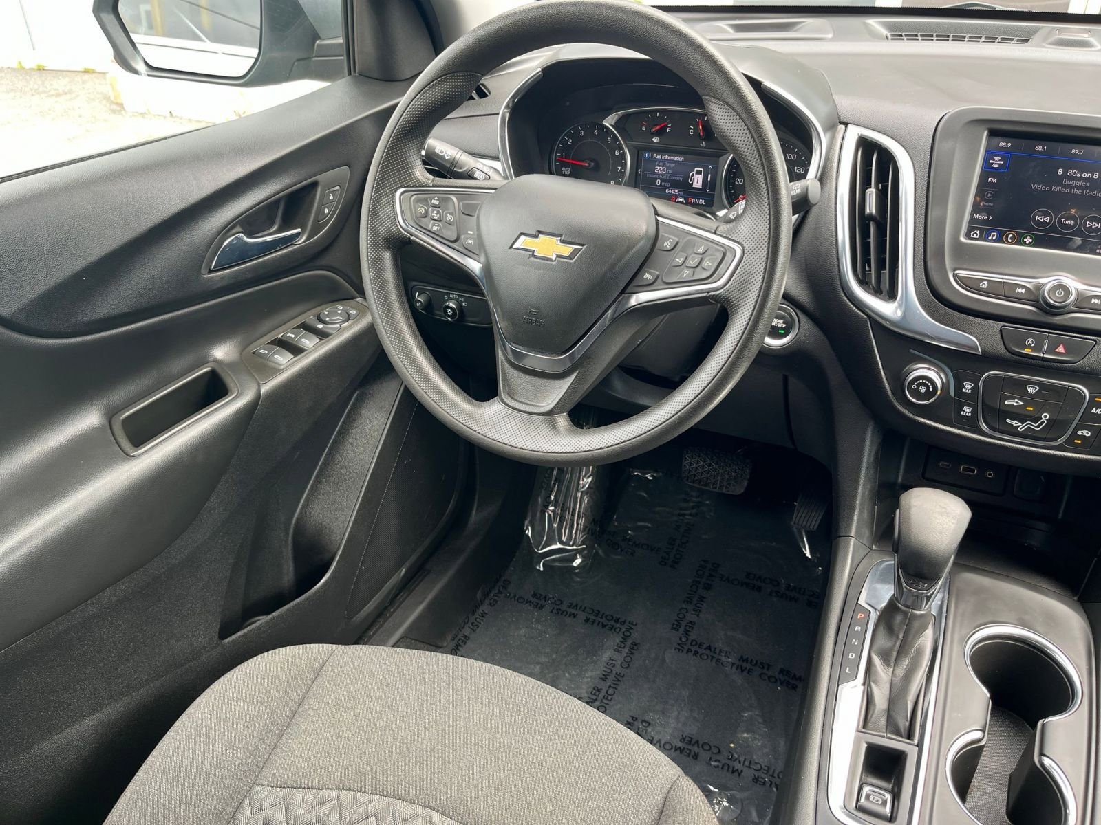 Thumbnail: 2023 Chevrolet Equinox - 31