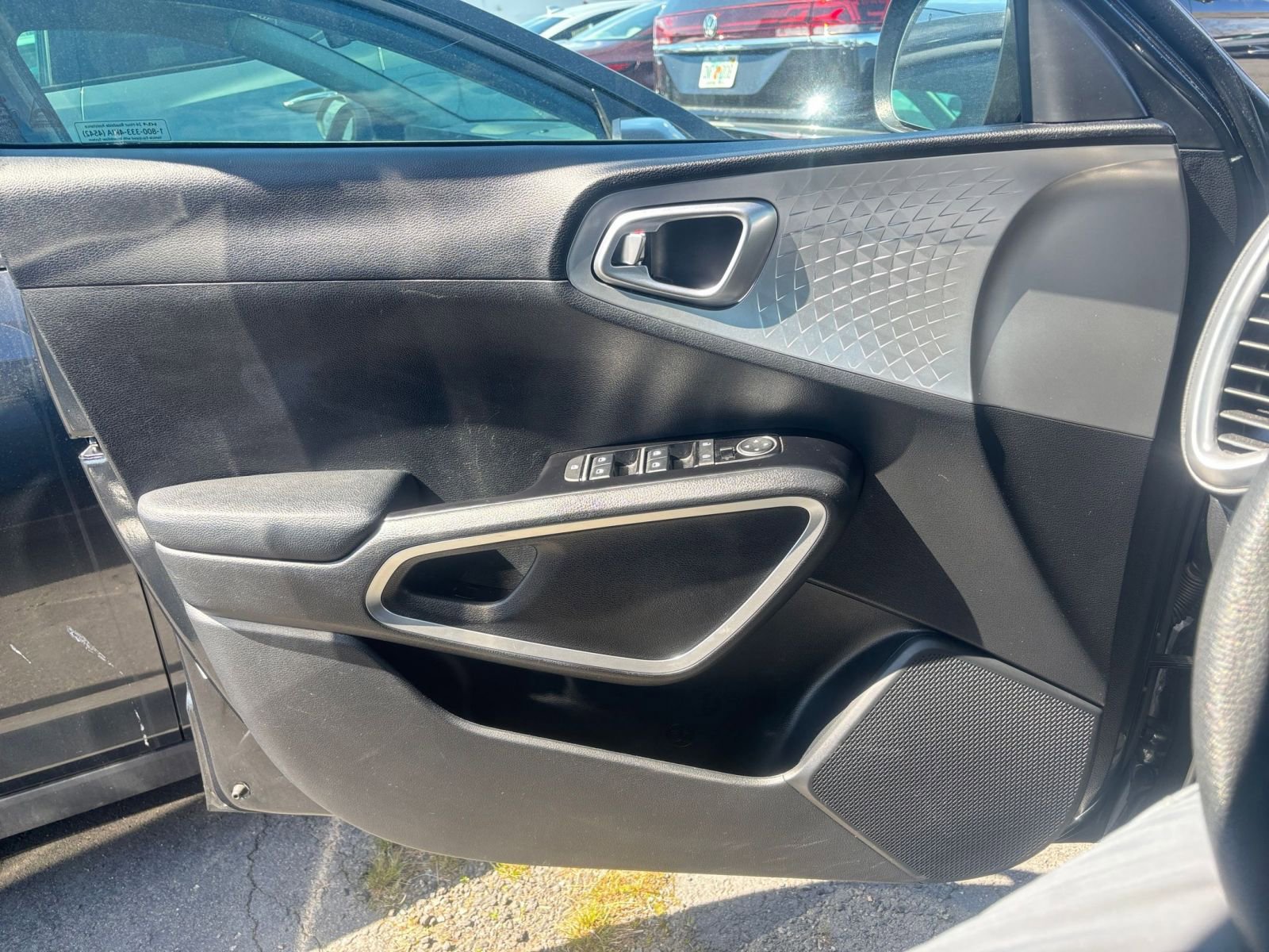 Thumbnail: 2025 Kia Soul - 18