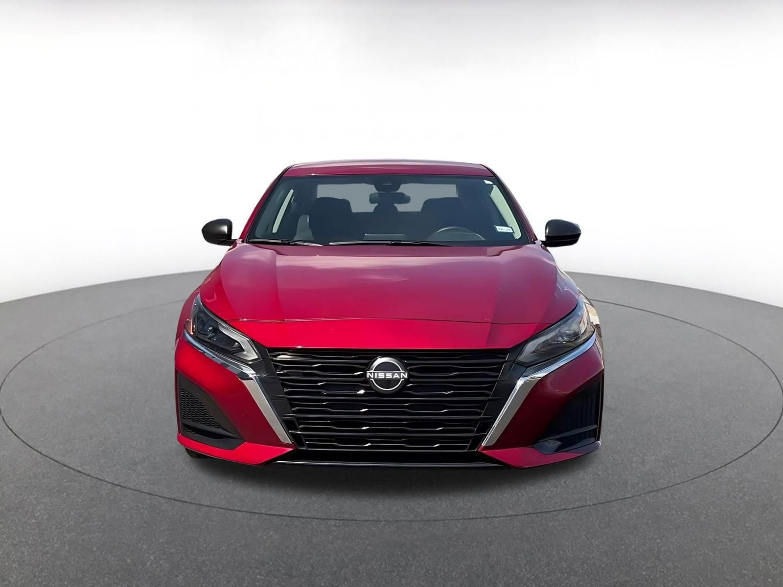 Thumbnail: 2025 Nissan Altima - 4