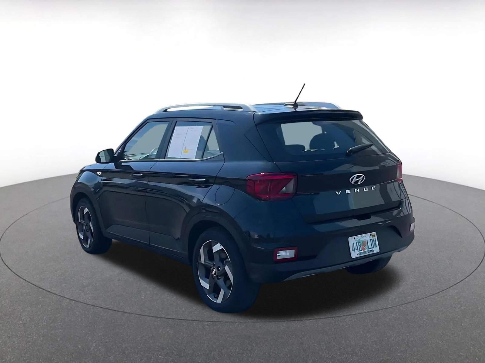 Thumbnail: 2026 Hyundai Venue - 10