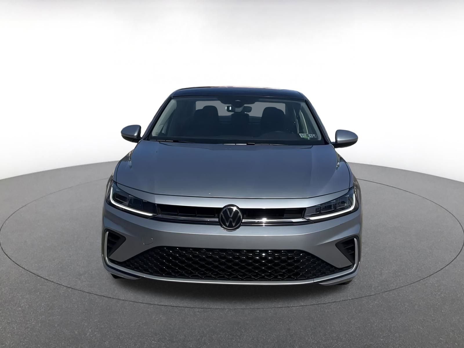 Thumbnail: 2025 Volkswagen Jetta - 4