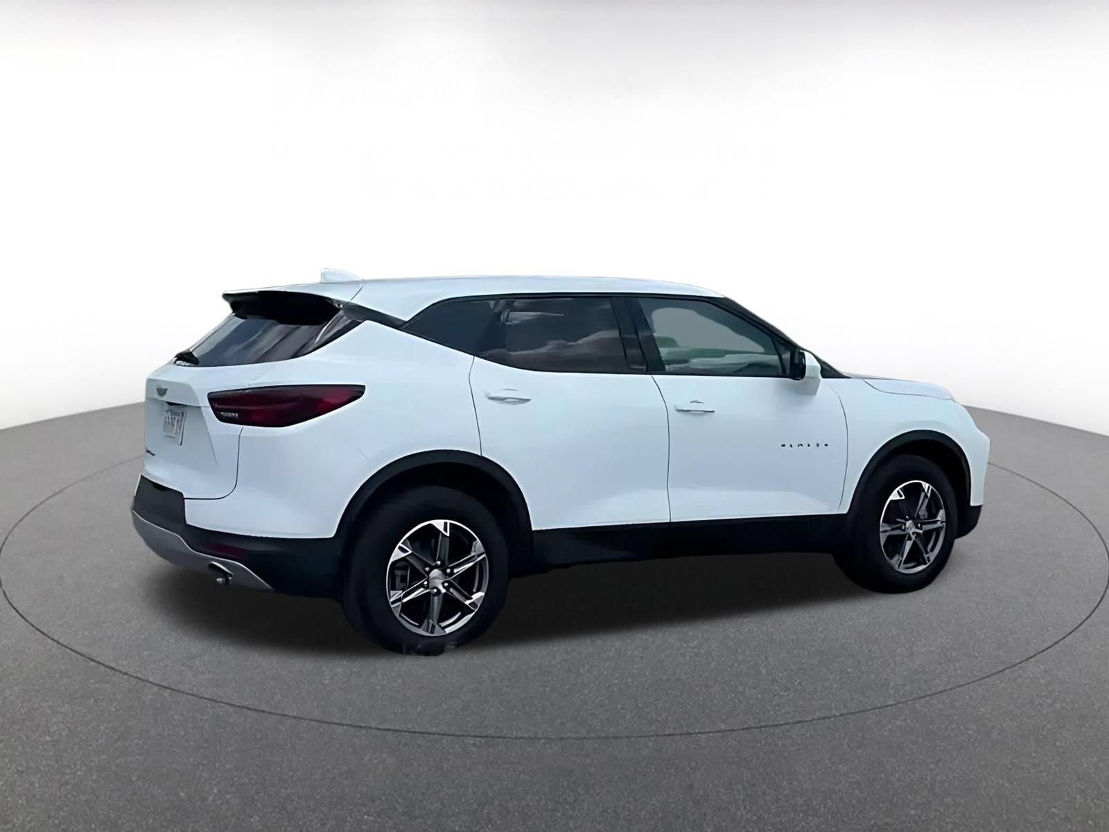 Thumbnail: 2026 Chevrolet Blazer - 14