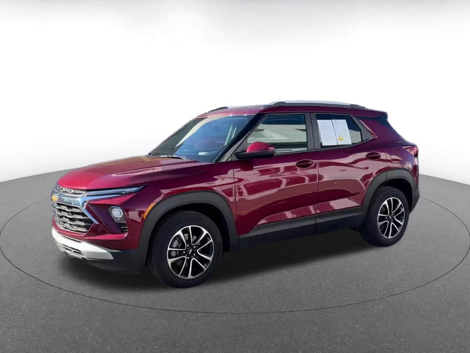 Thumbnail: 2025 Chevrolet TrailBlazer - 8