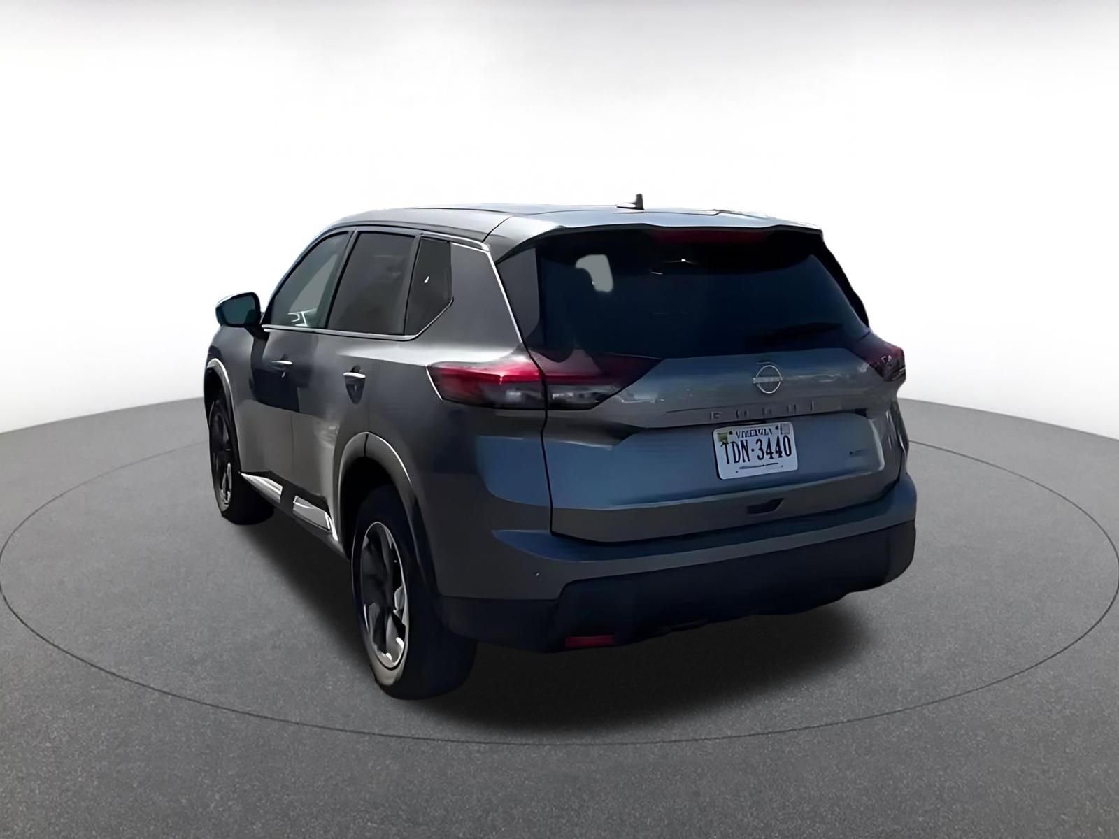 Thumbnail: 2025 Nissan Rogue - 11