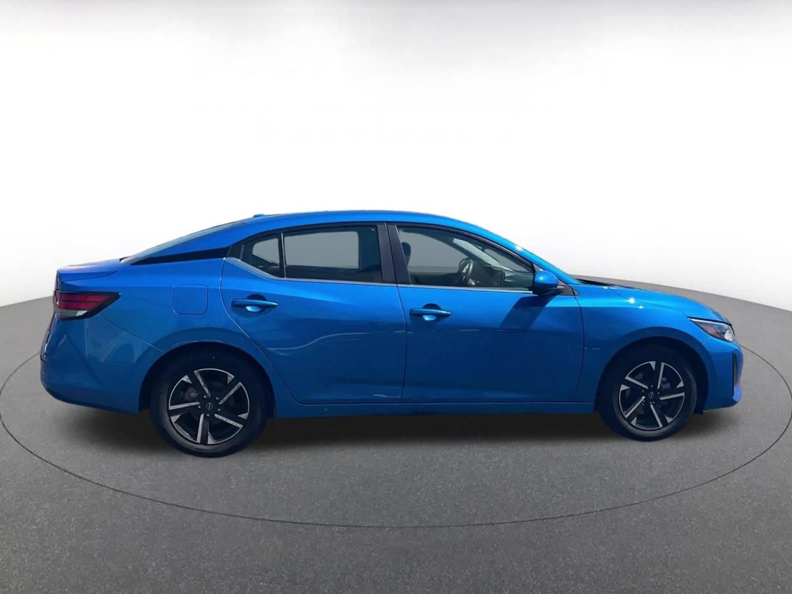 Thumbnail: 2025 Nissan Sentra - 15