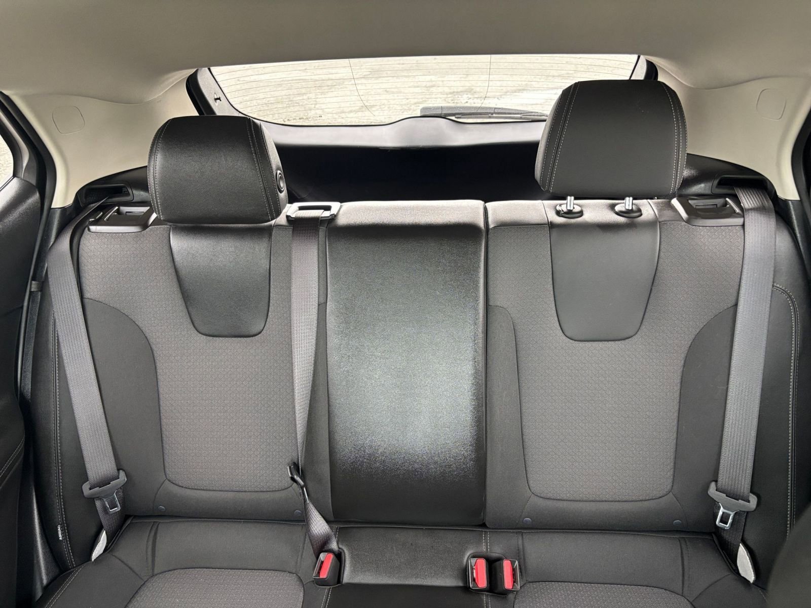 Thumbnail: 2025 Buick Encore GX - 35