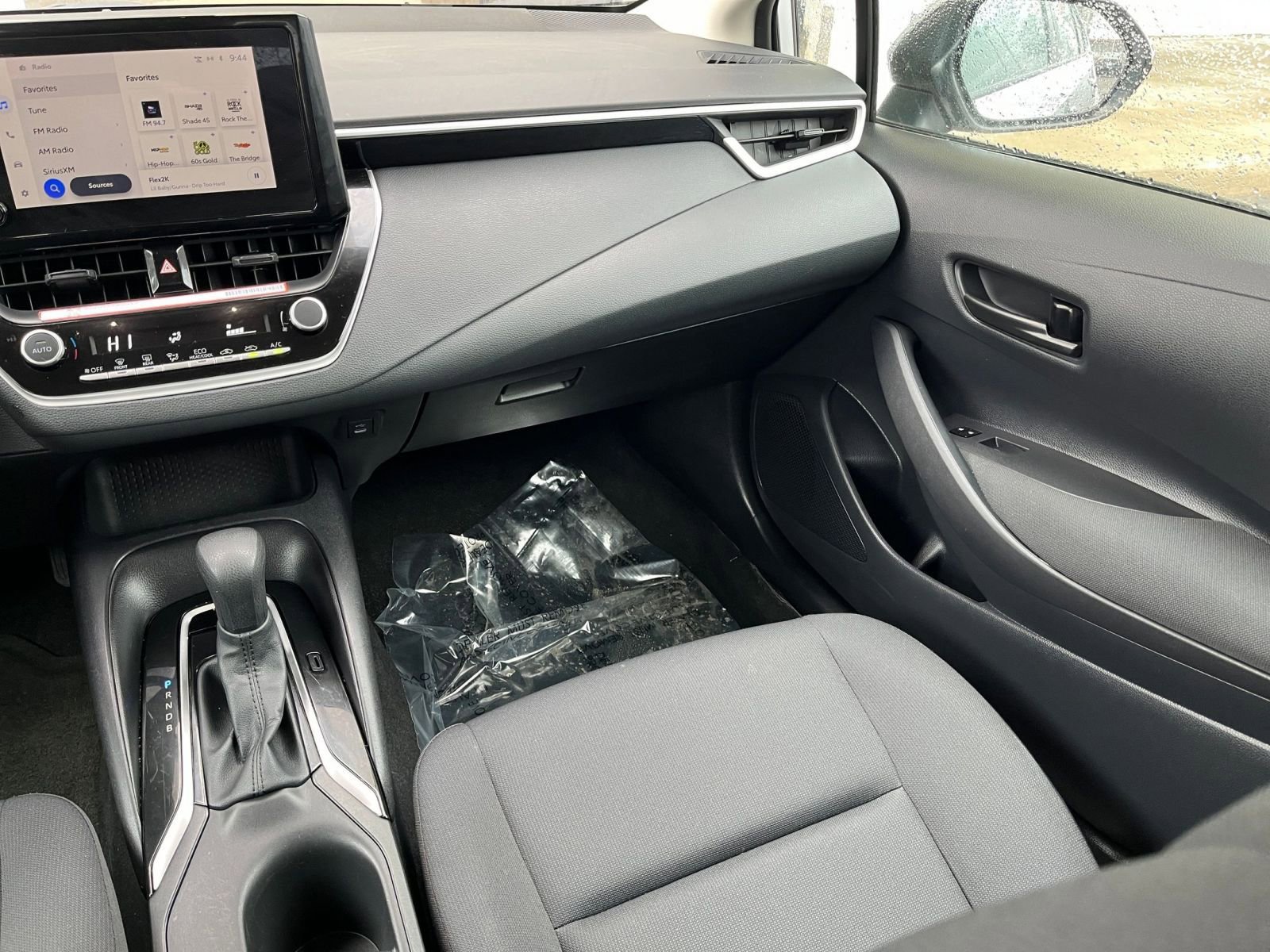 Thumbnail: 2025 Toyota Corolla - 31