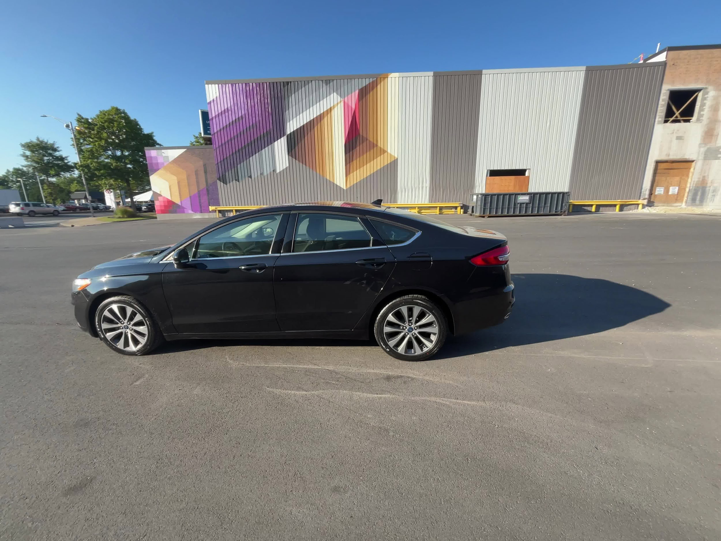 2019 Ford Fusion SE 12