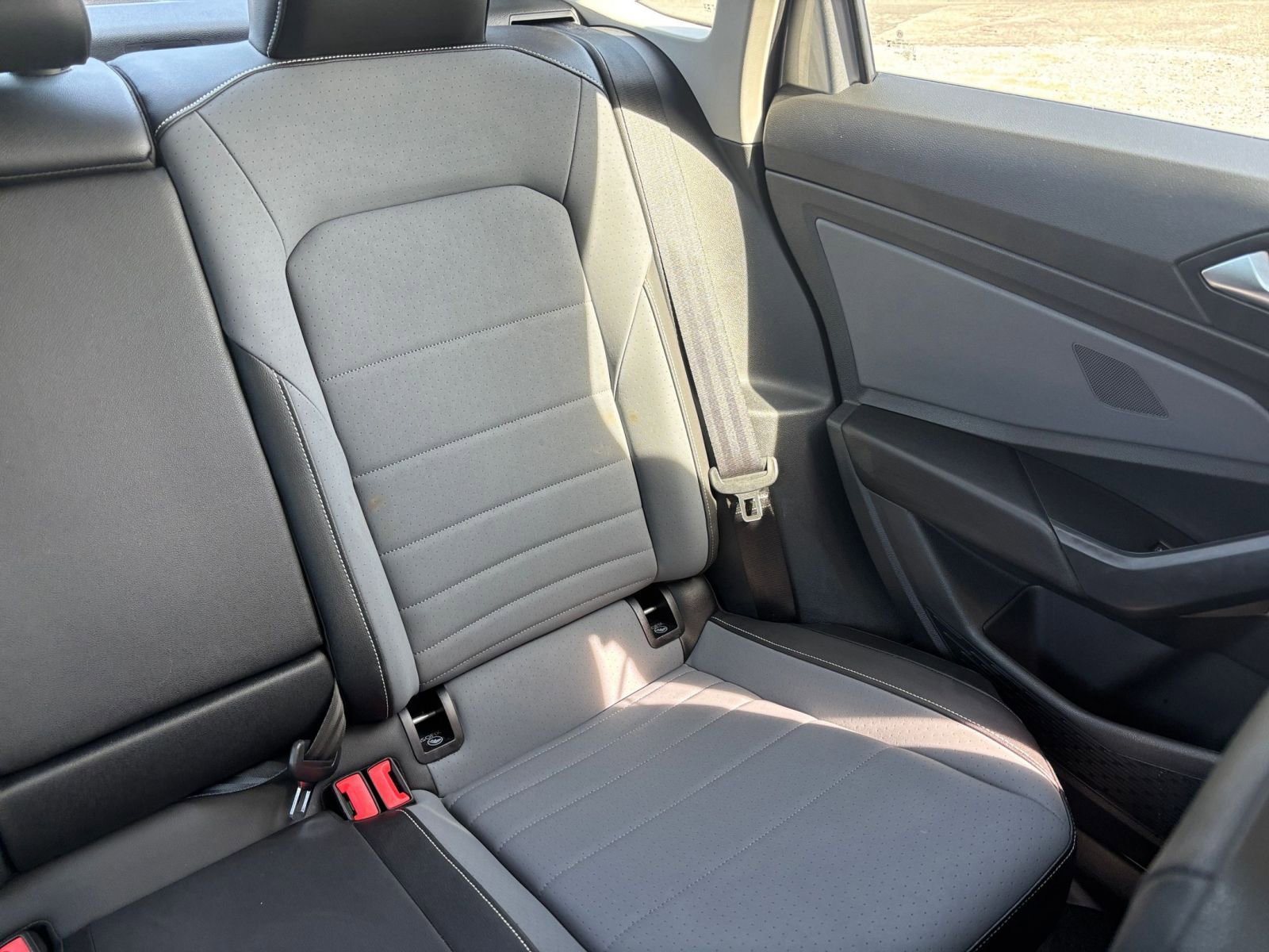 Thumbnail: 2025 Volkswagen Jetta - 34