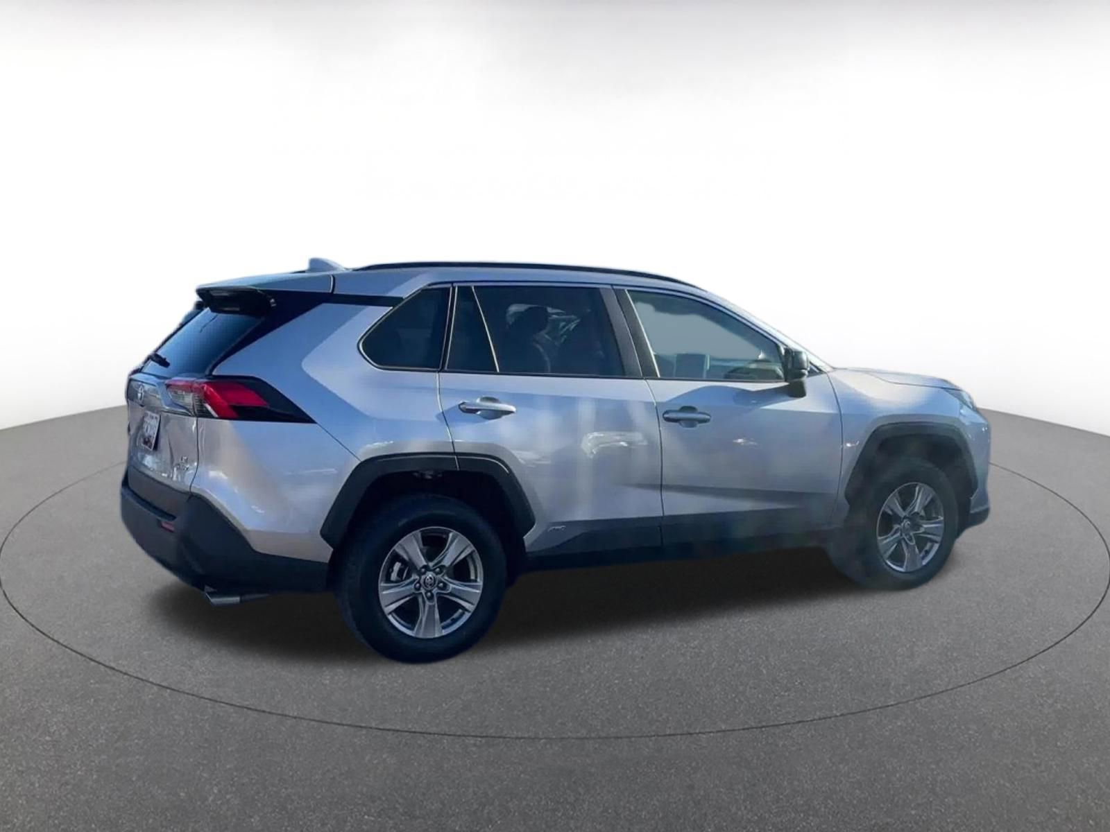 Thumbnail: 2025 Toyota RAV4 - 14