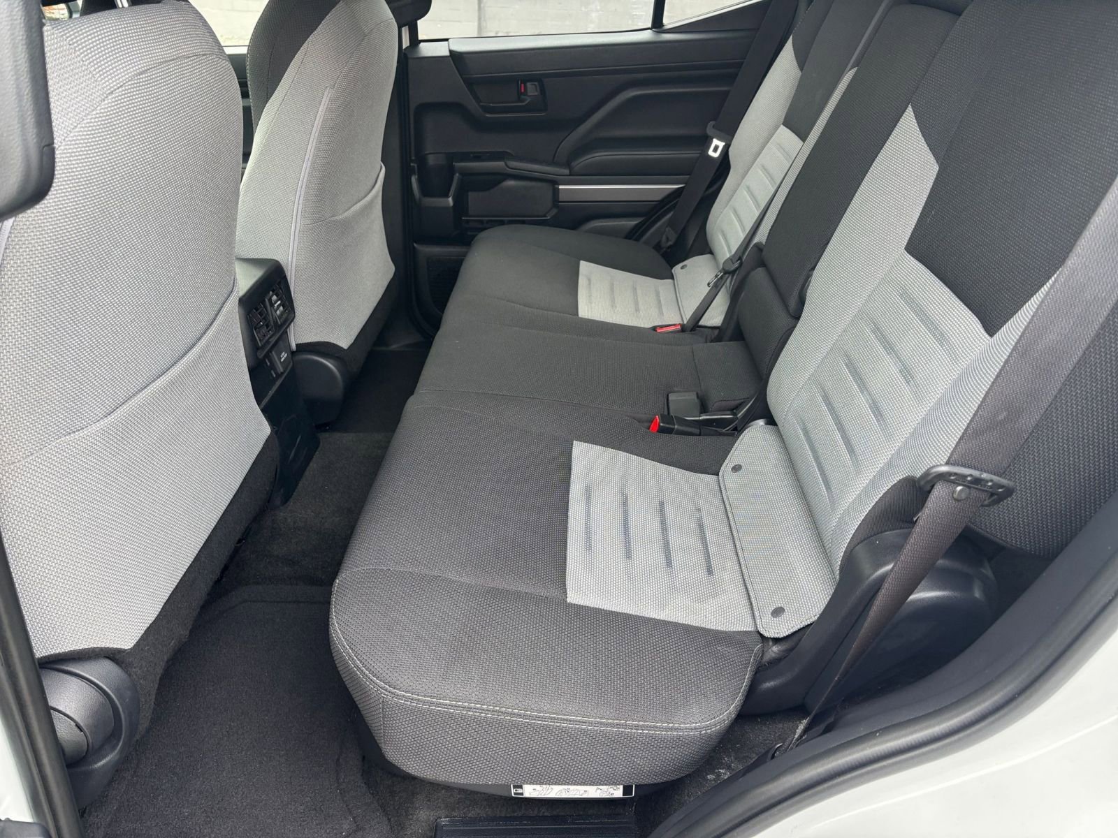 Thumbnail: 2025 Toyota 4Runner - 22