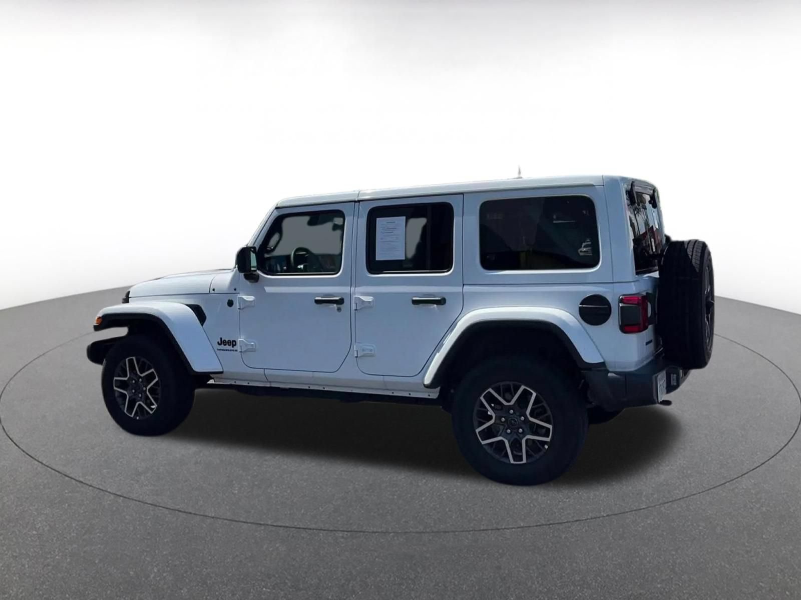 Thumbnail: 2025 Jeep Wrangler - 10