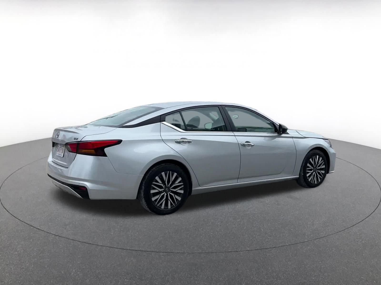 Thumbnail: 2024 Nissan Altima - 14