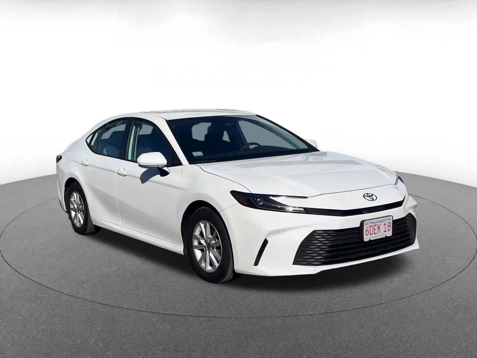 Thumbnail: 2025 Toyota Camry - 3