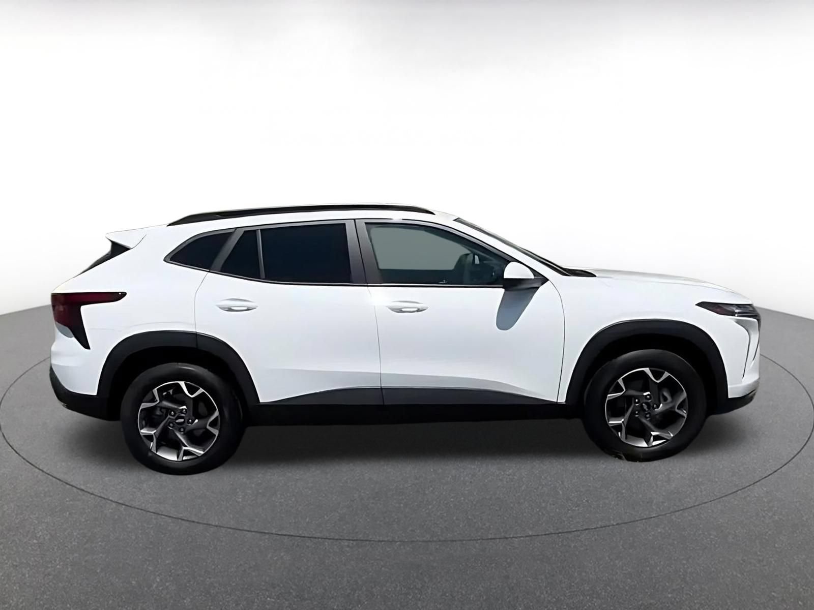 Thumbnail: 2025 Chevrolet Trax - 13