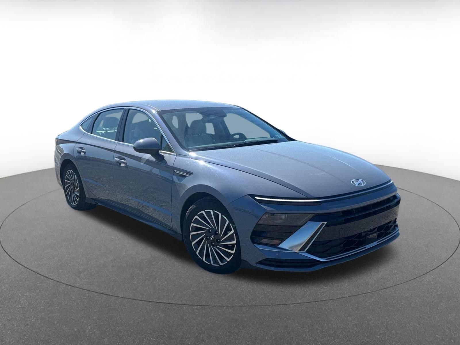 Thumbnail: 2025 Hyundai Sonata - 1