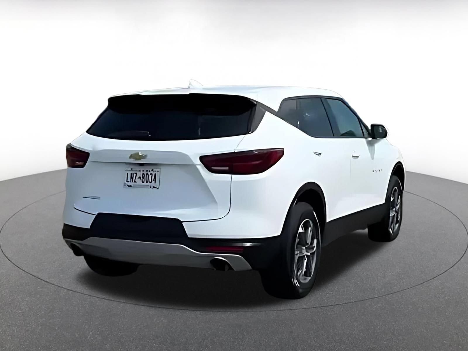Thumbnail: 2025 Chevrolet Blazer - 11