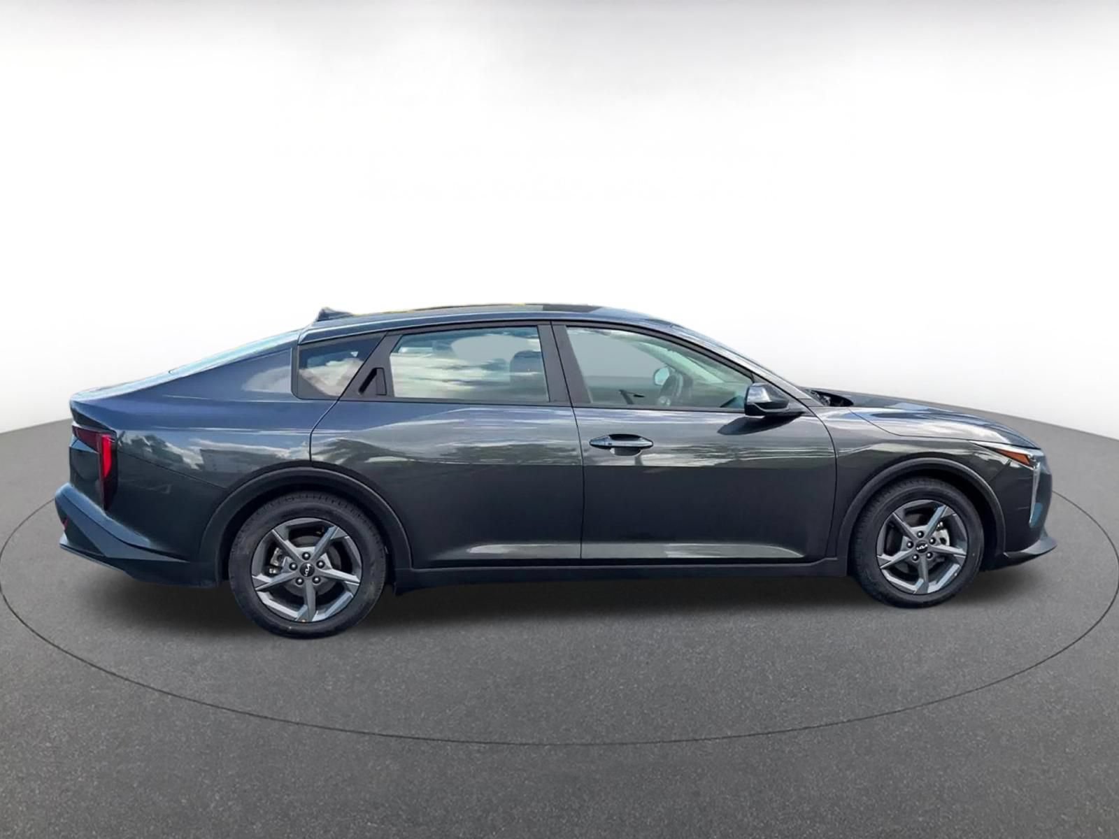 Thumbnail: 2025 Kia K4 - 16