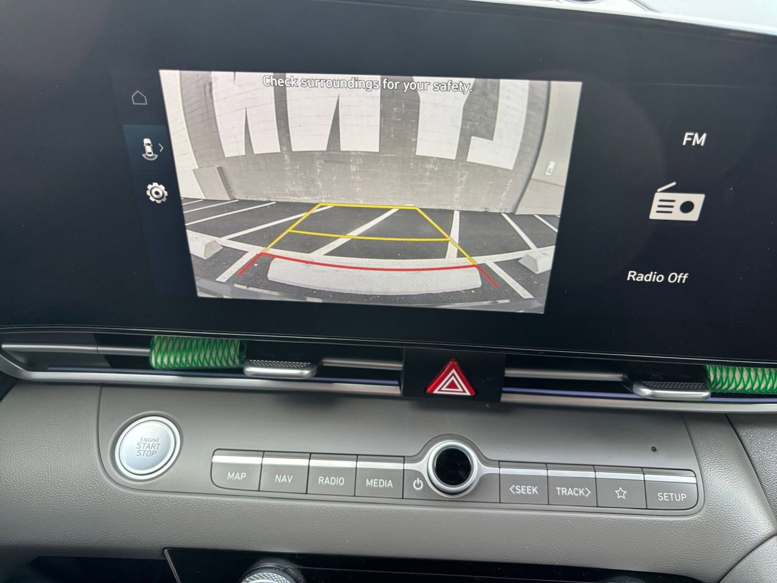 Thumbnail: 2025 Hyundai Elantra - 23
