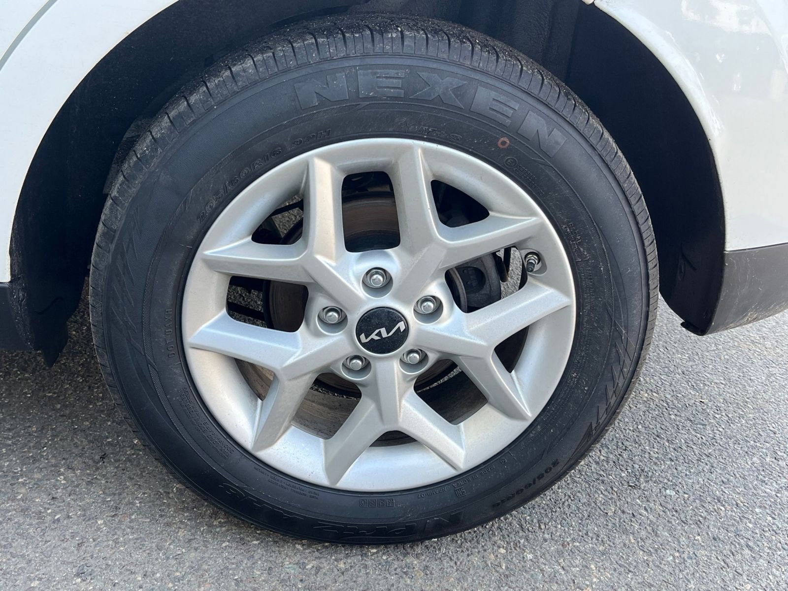 Thumbnail: 2025 Kia Soul - 25