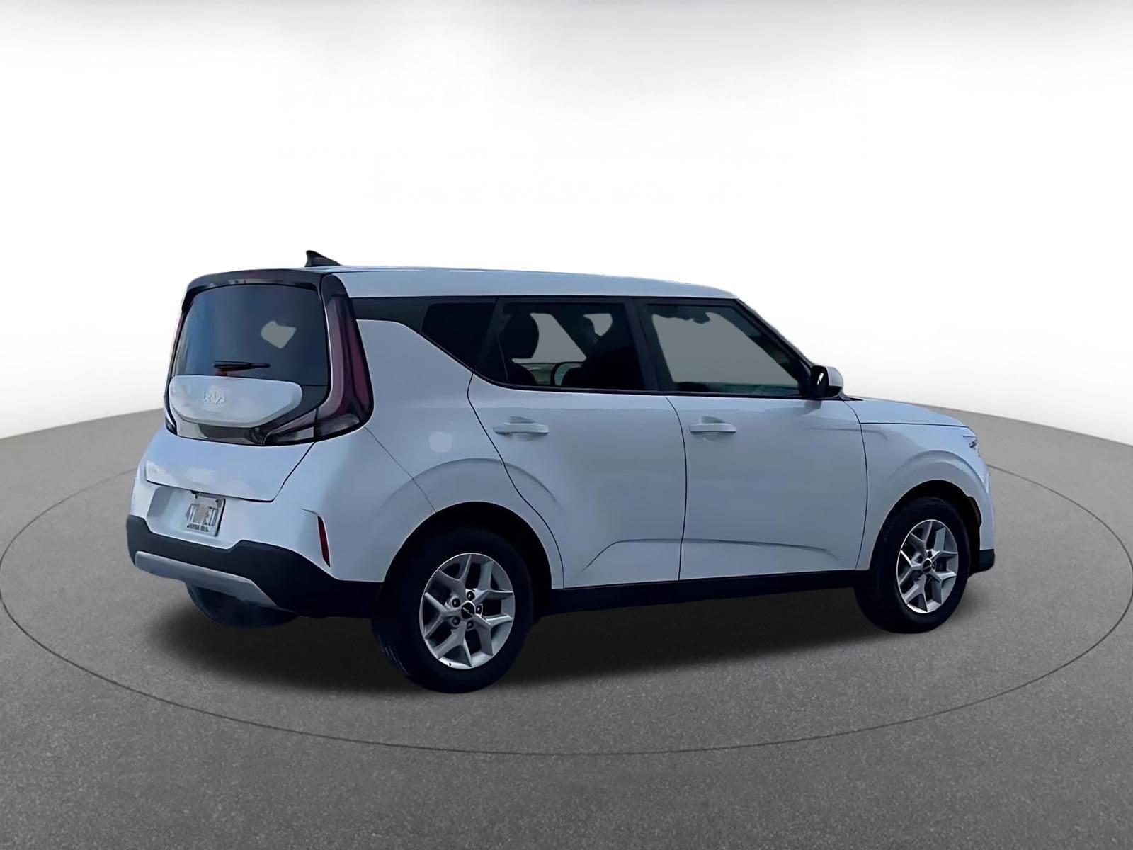Thumbnail: 2025 Kia Soul - 11
