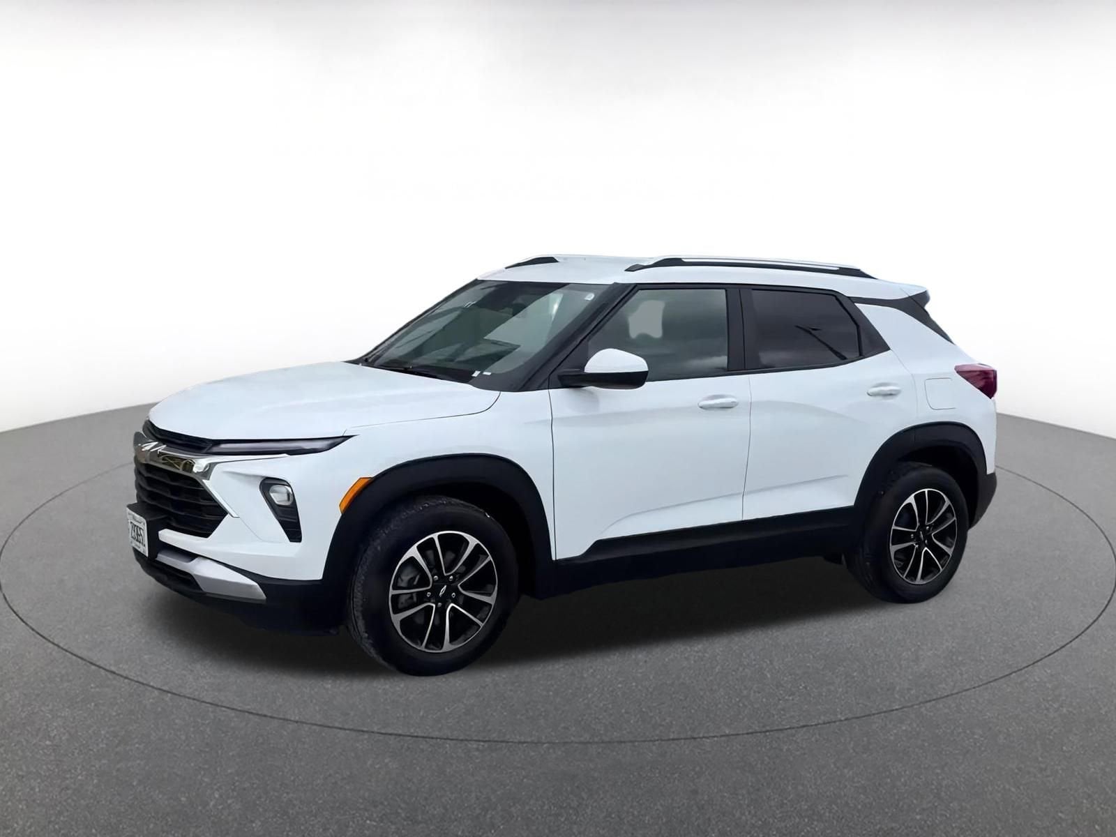 Thumbnail: 2025 Chevrolet TrailBlazer - 8