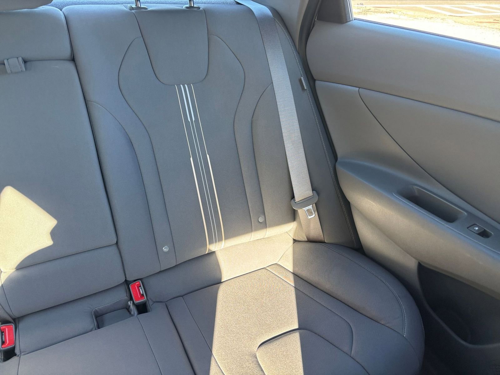 Thumbnail: 2025 Hyundai Elantra - 33