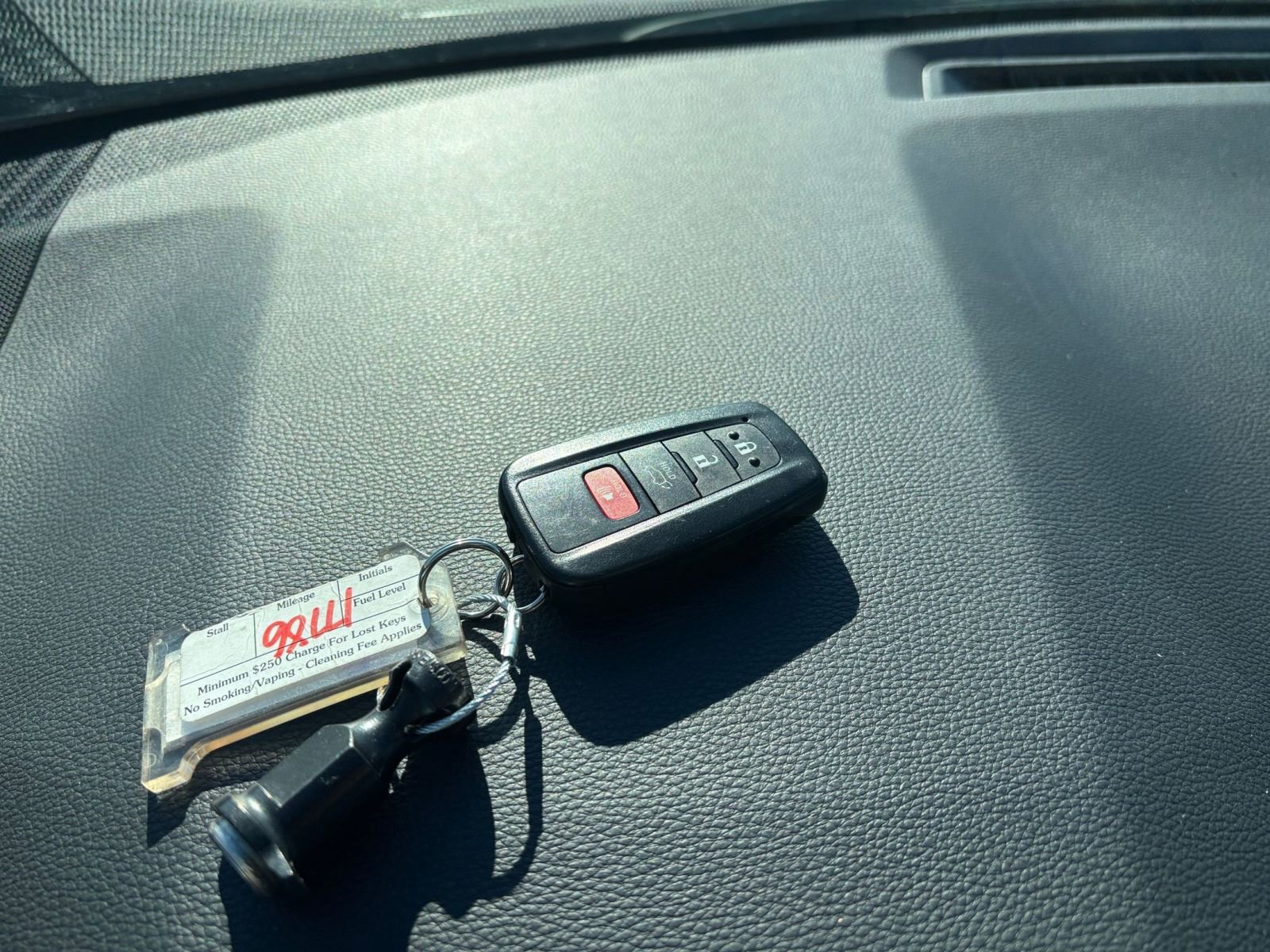 Thumbnail: 2025 Toyota RAV4 - 22