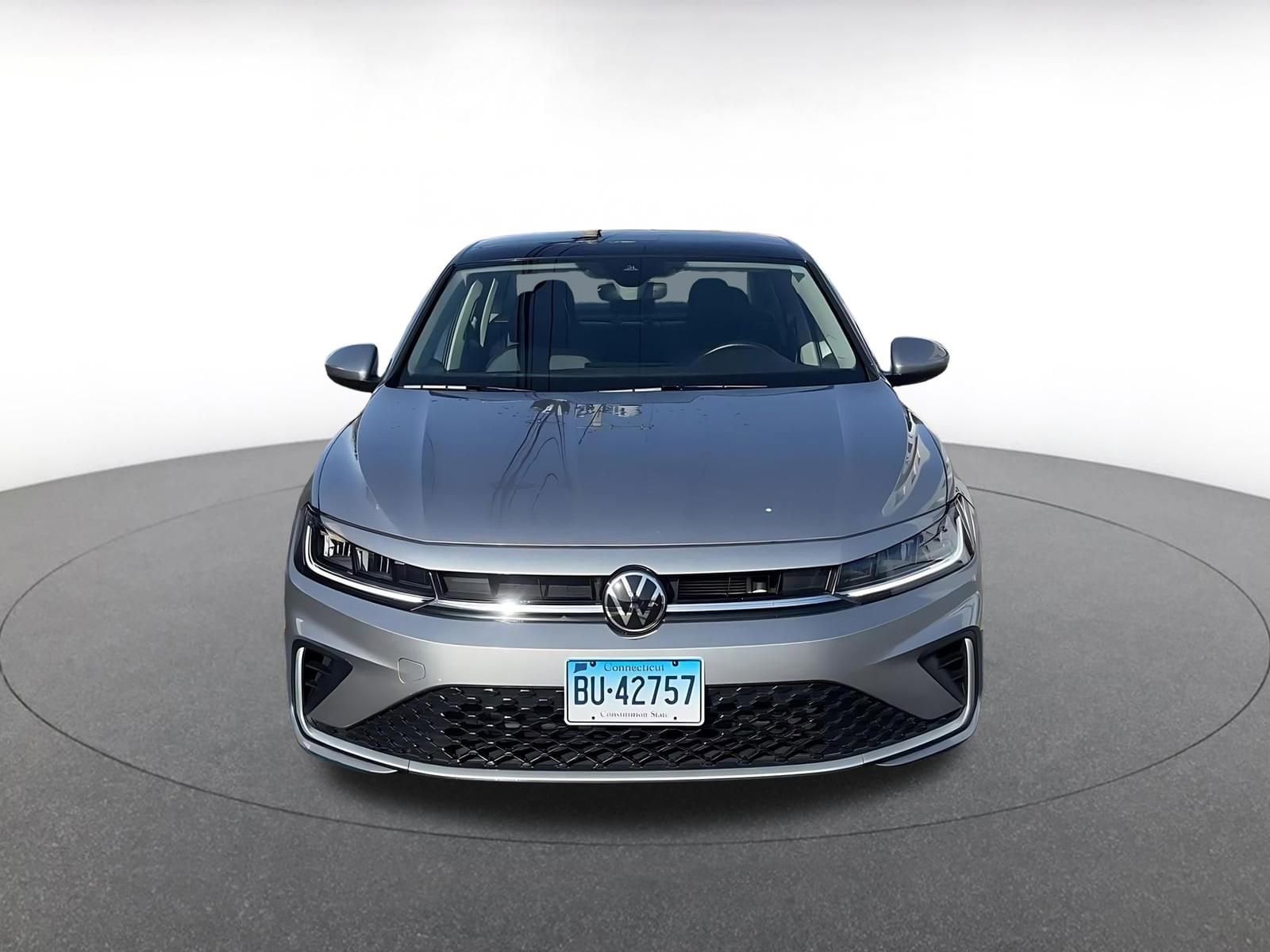 Thumbnail: 2025 Volkswagen Jetta - 4