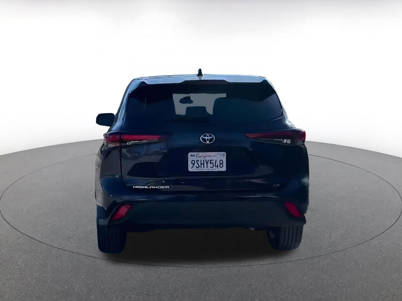 Thumbnail: 2025 Toyota Highlander - 11