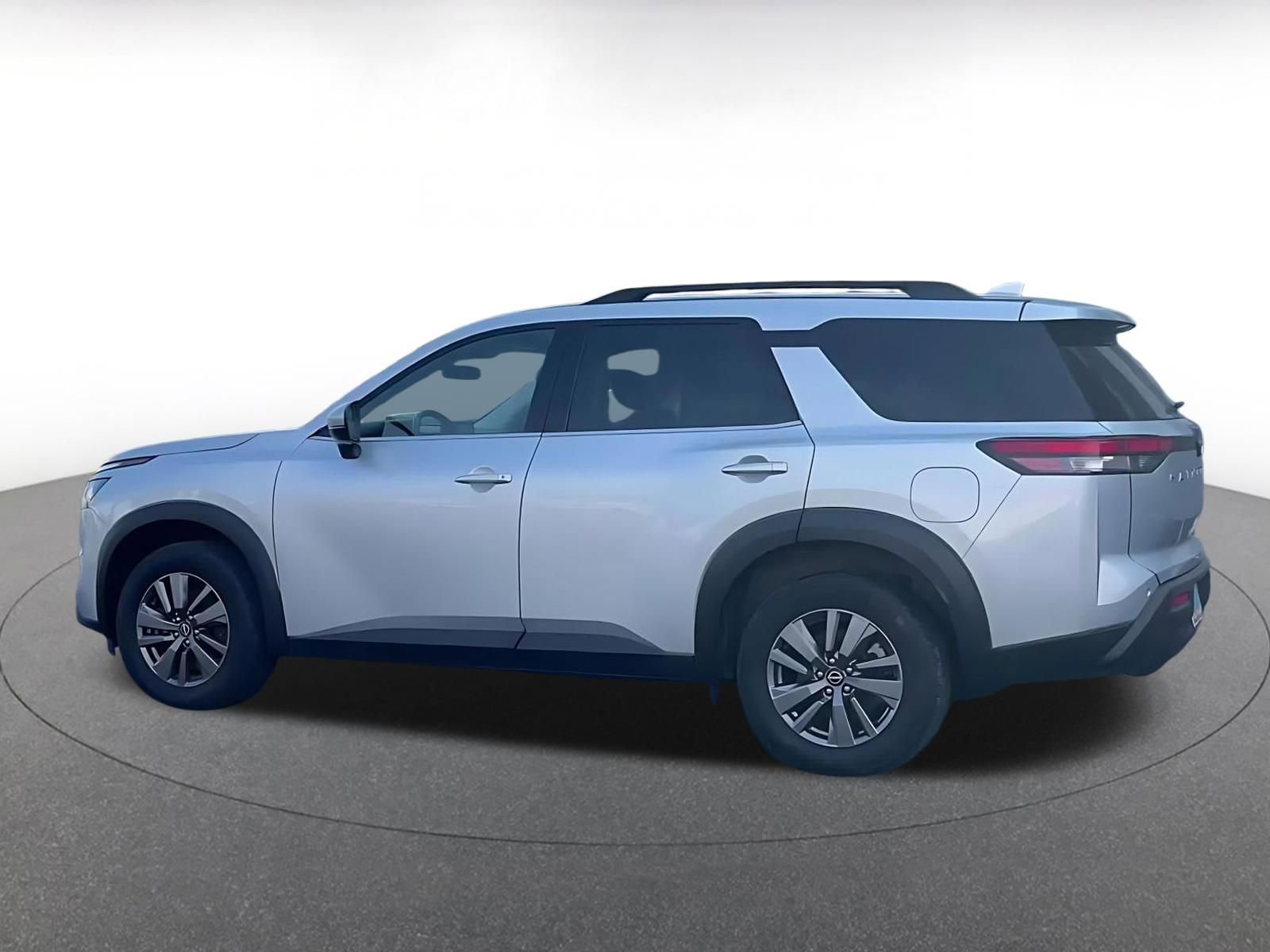 Thumbnail: 2025 Nissan Pathfinder - 10