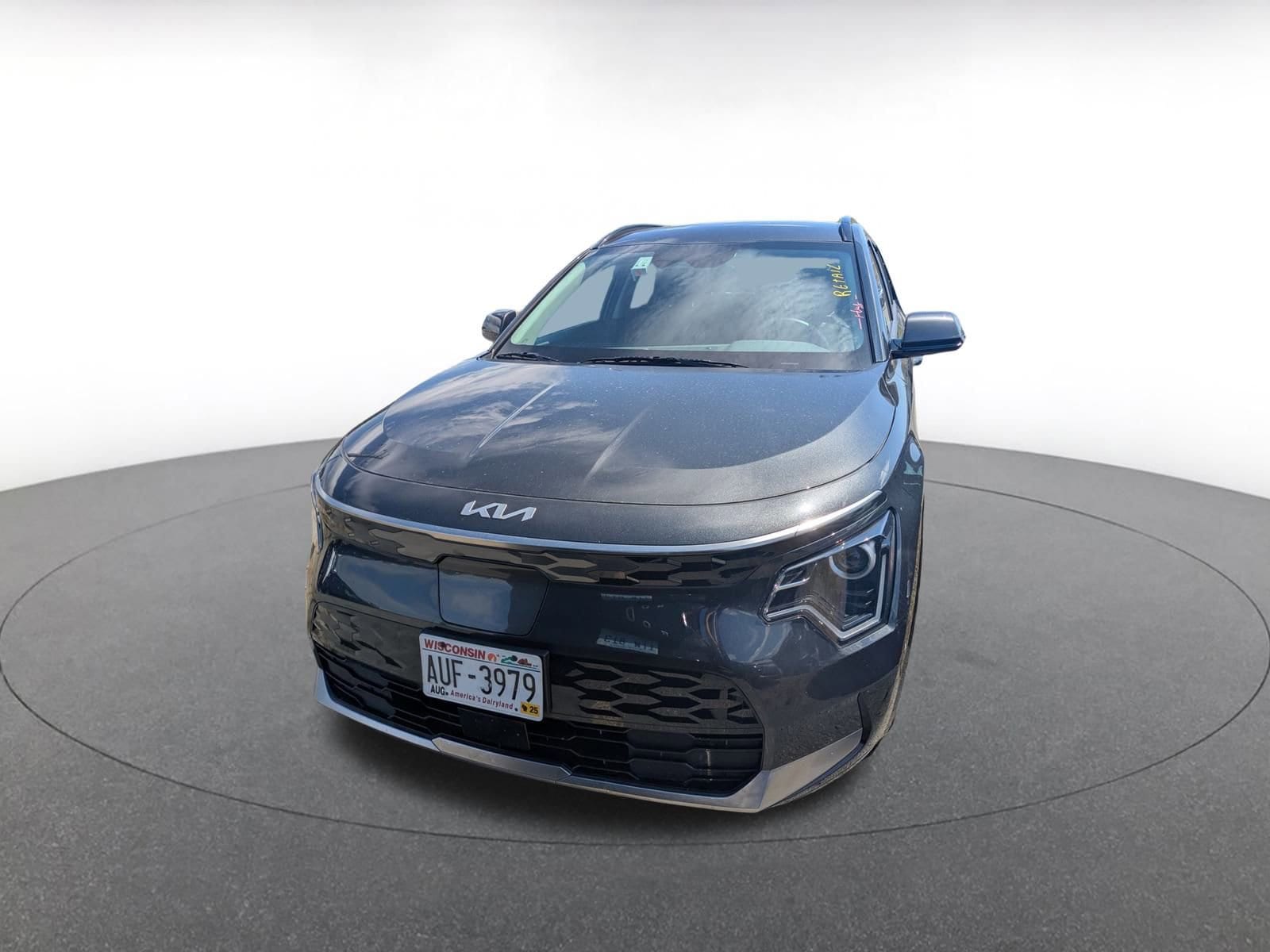 Thumbnail: 2023 Kia Niro - 2