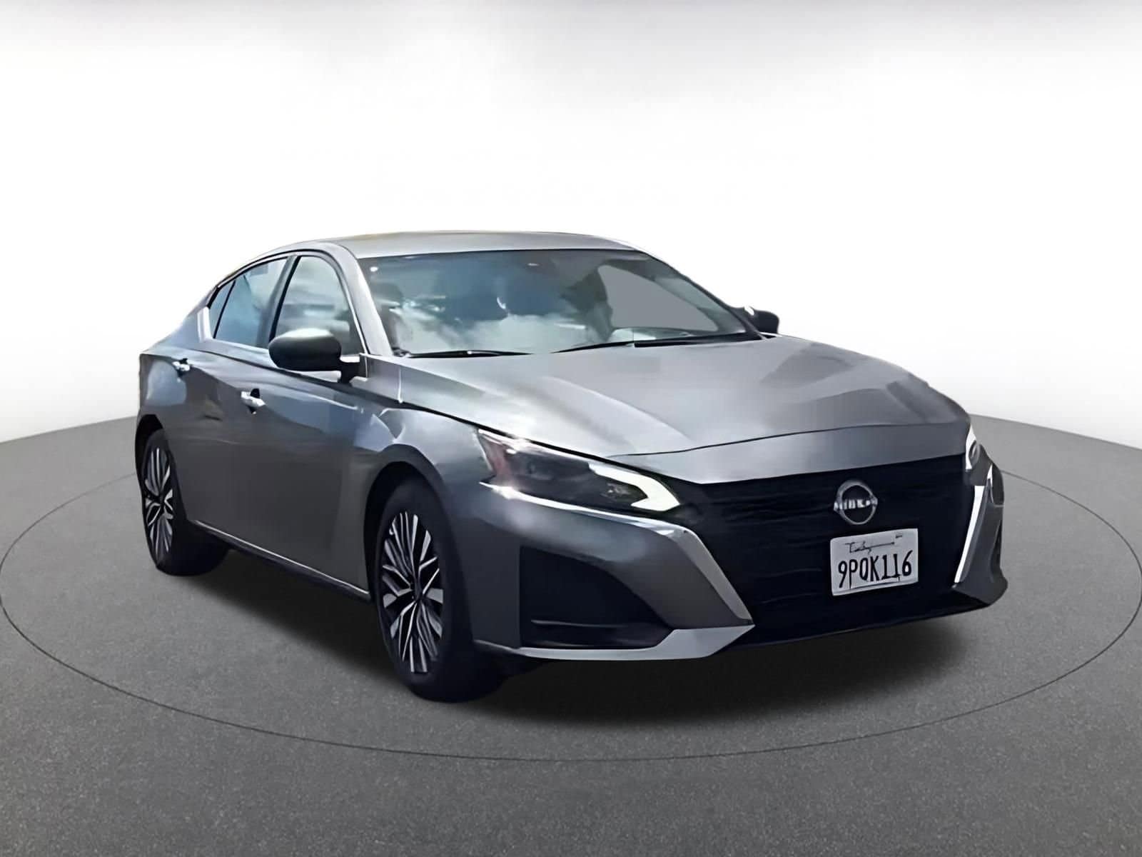 Thumbnail: 2025 Nissan Altima - 3
