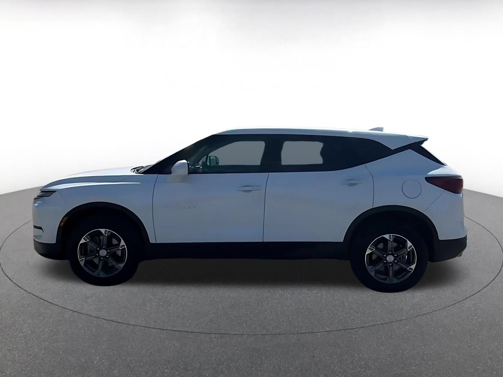 Thumbnail: 2026 Chevrolet Blazer - 9