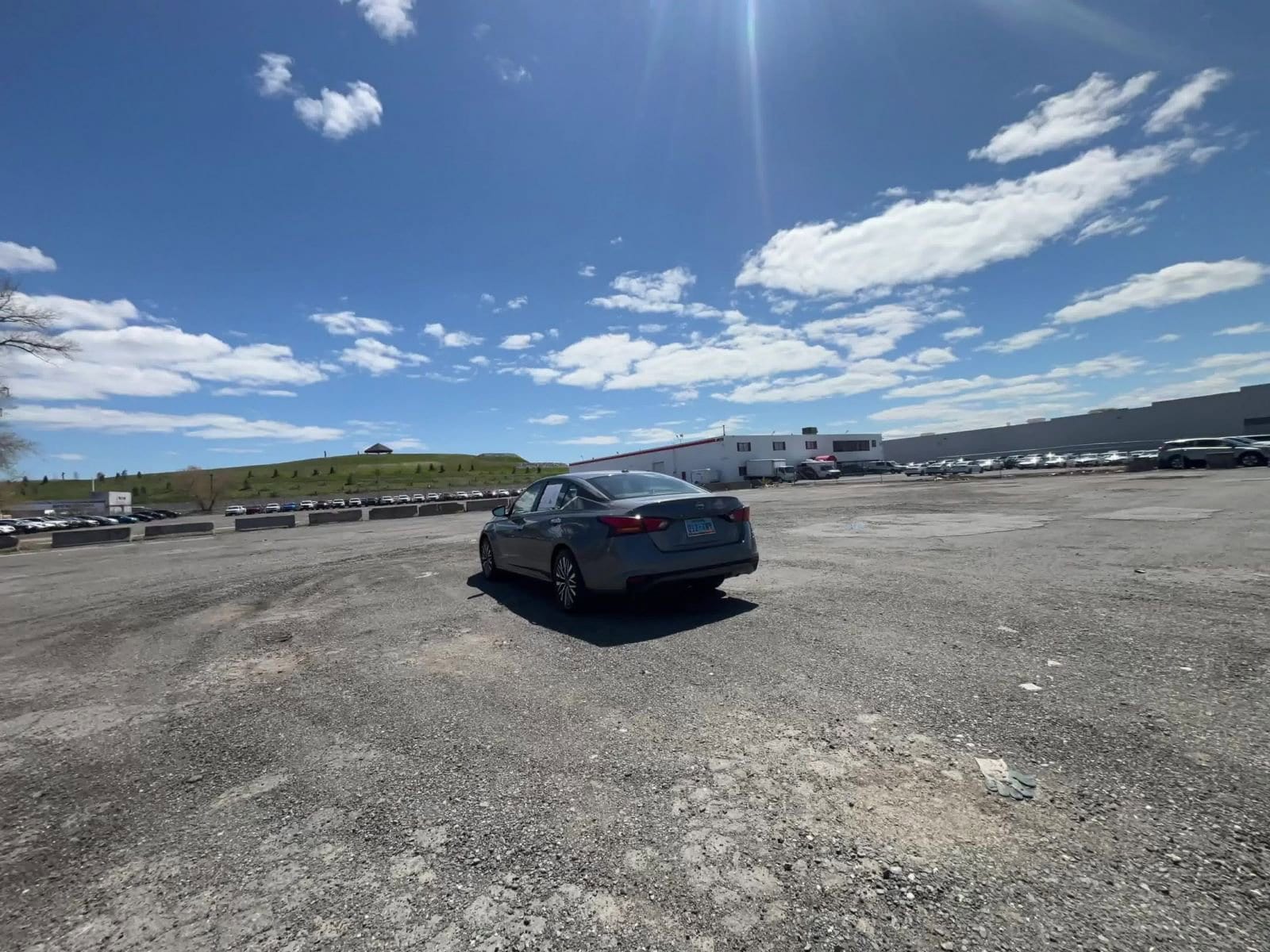 Thumbnail: 2025 Nissan Altima - 16