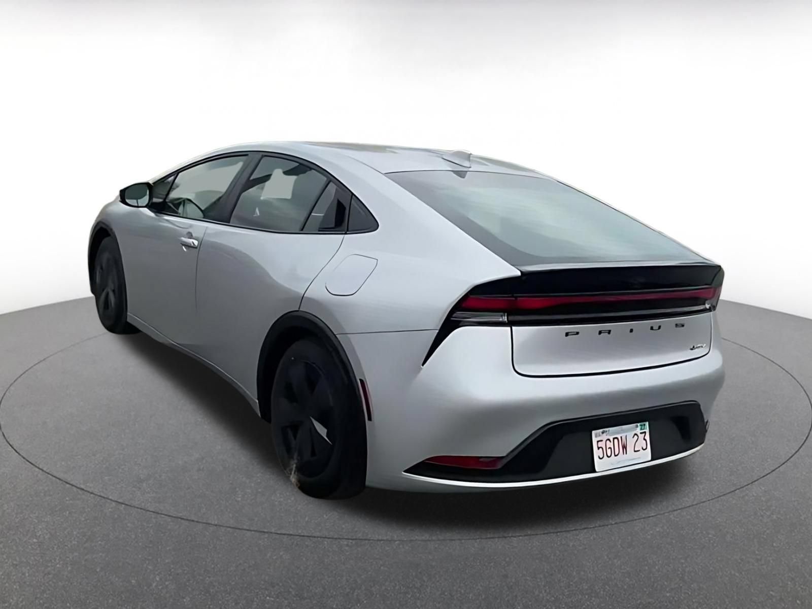 Thumbnail: 2025 Toyota Prius - 12