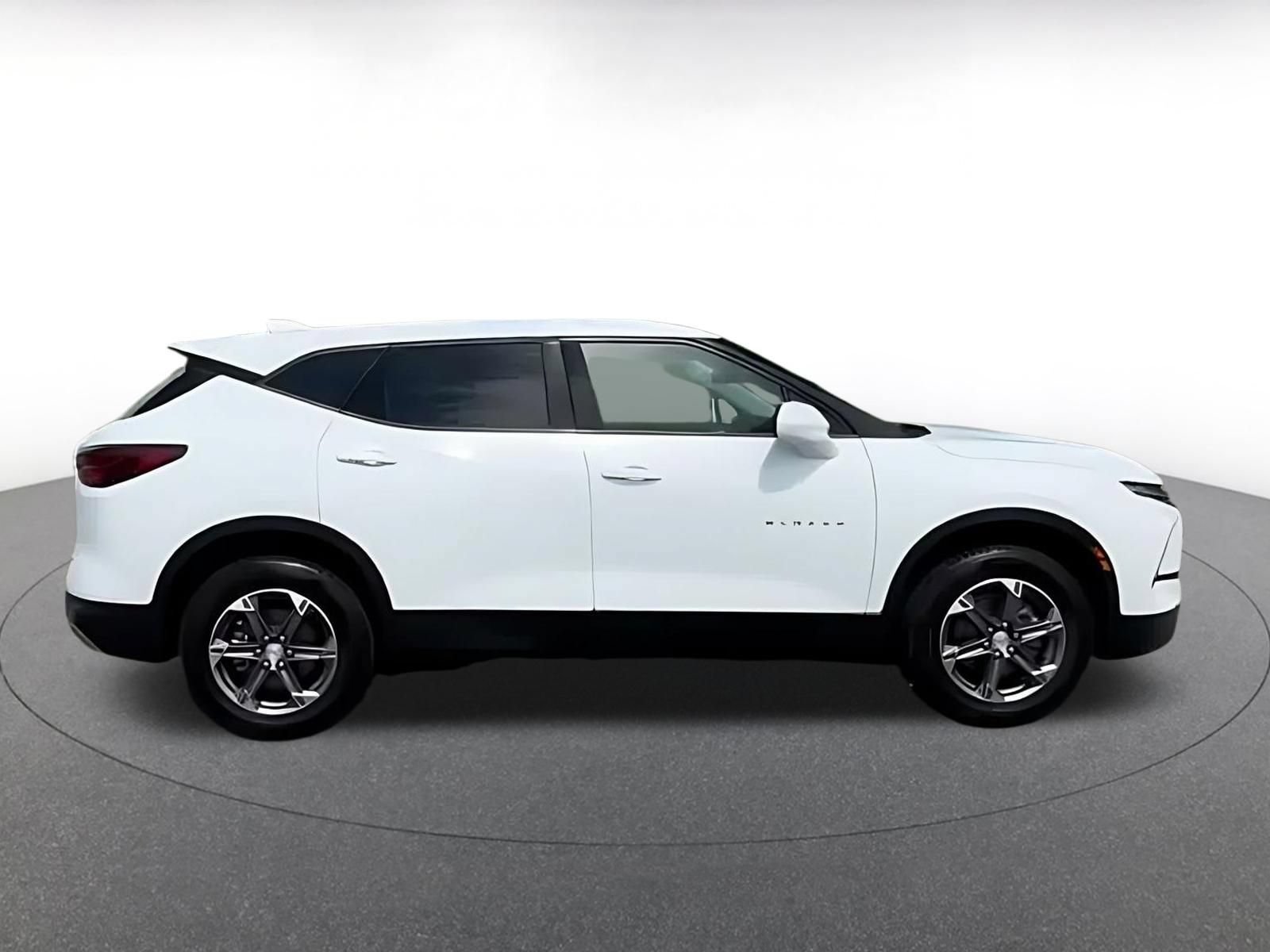 Thumbnail: 2025 Chevrolet Blazer - 12