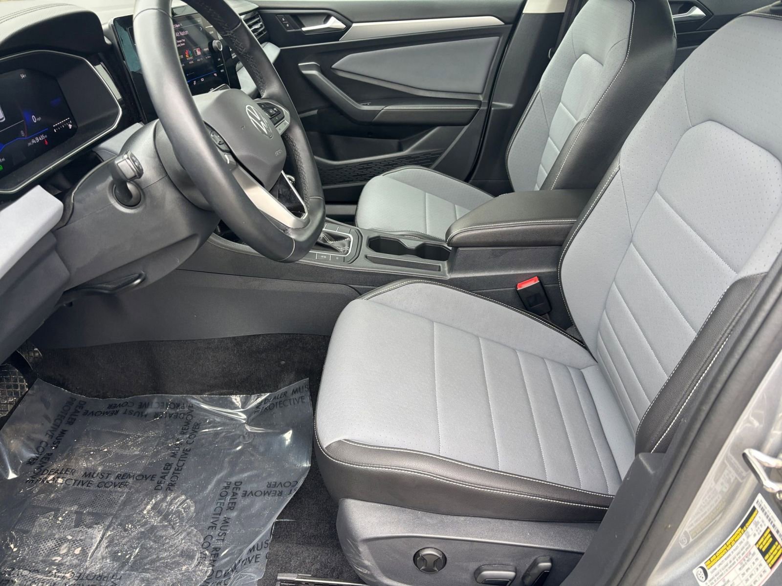 Thumbnail: 2025 Volkswagen Jetta - 23