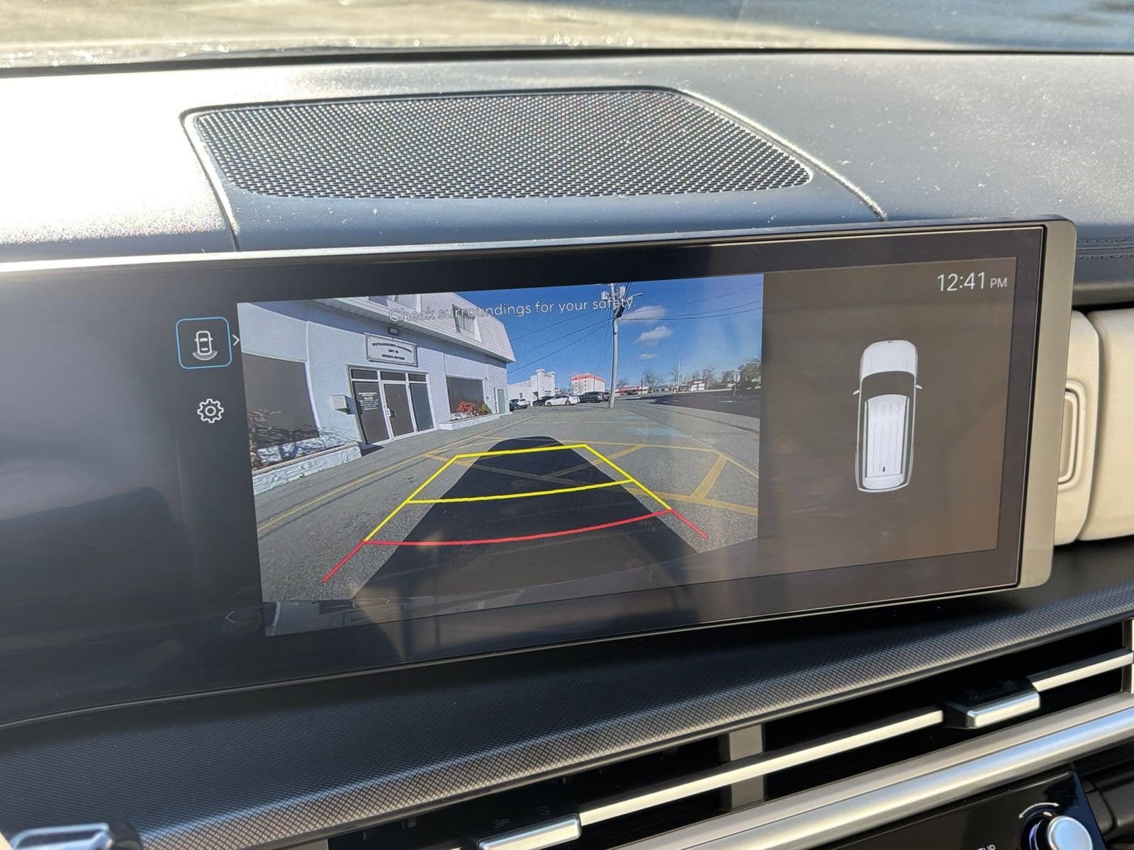 Thumbnail: 2025 Hyundai Santa Fe - 17